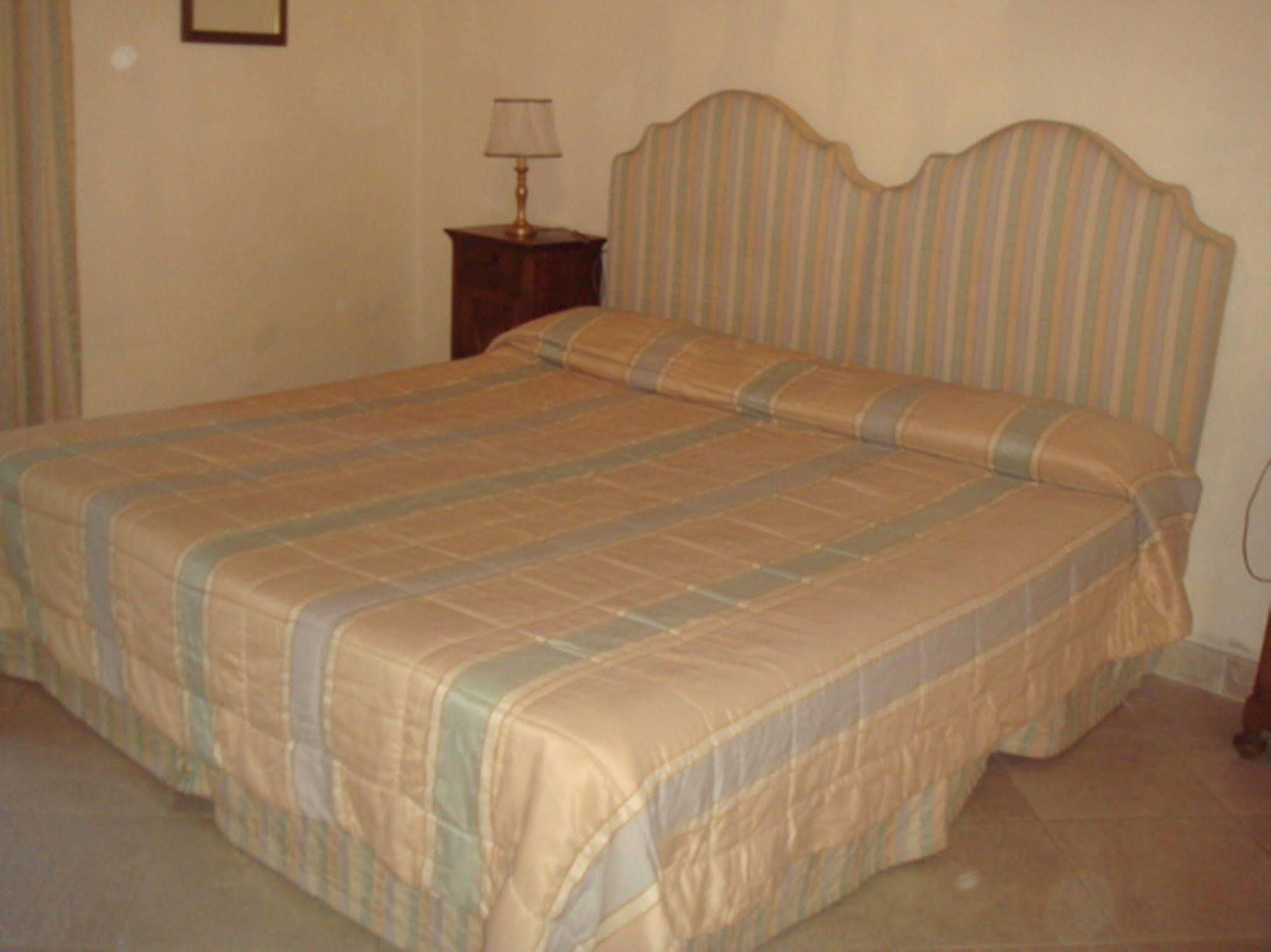 Agriturismo Tenuta Armaiolo Rapolano Terme Dış mekan fotoğraf